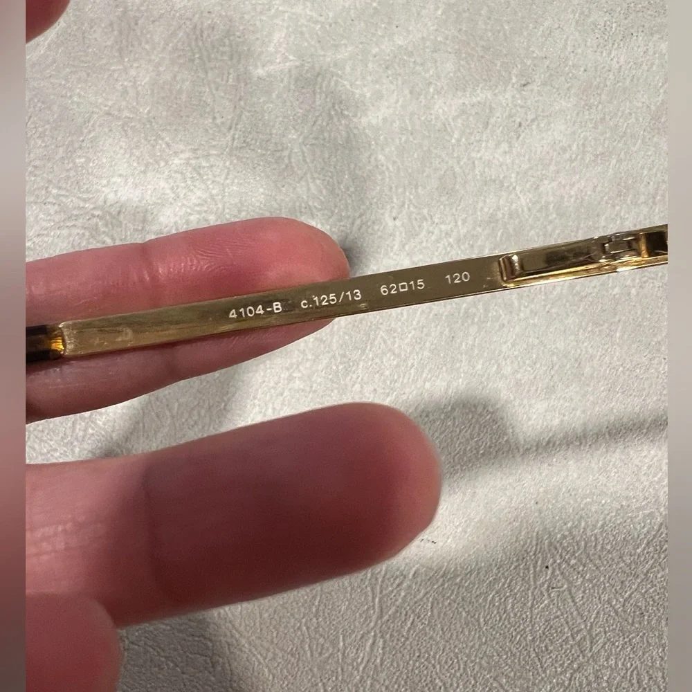 CHANEL Purple Gradient Rimless Sunglasses with Gold Accents - Picture 4 of 9